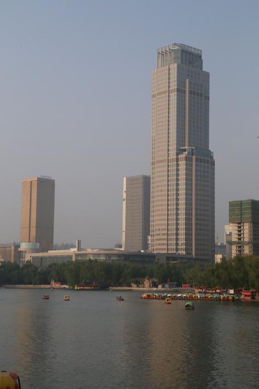 Parkview Hotel Taiyuan Exterior photo