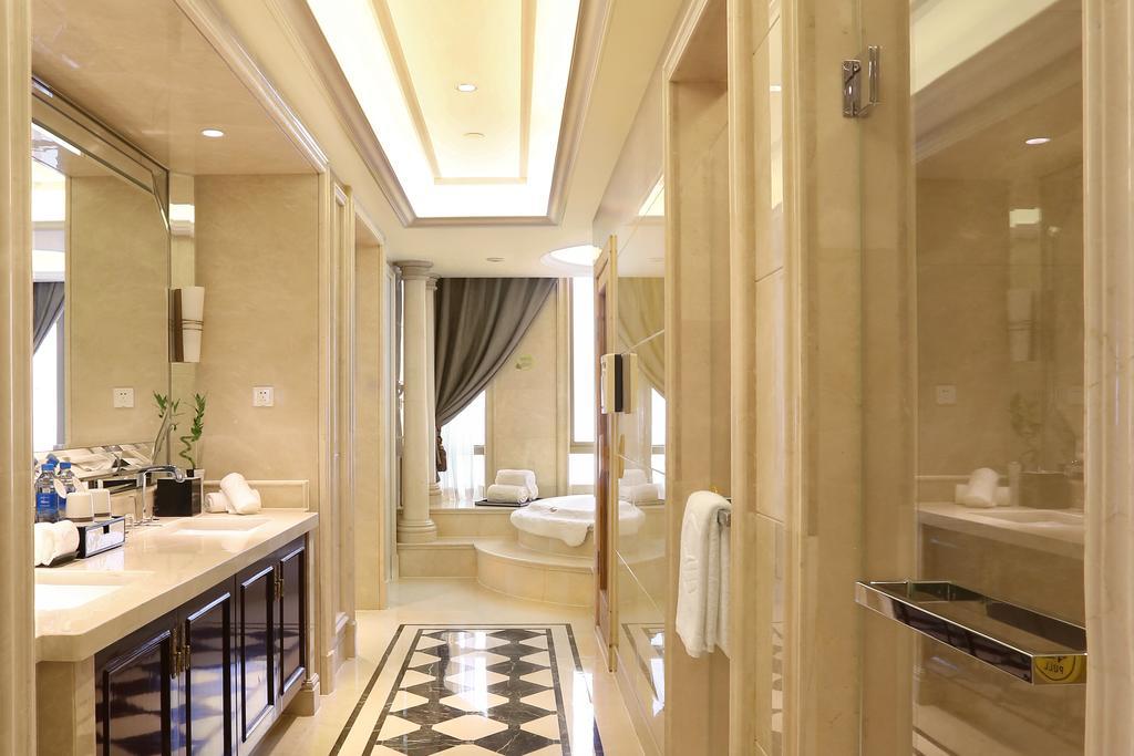 Parkview Hotel Taiyuan Exterior photo