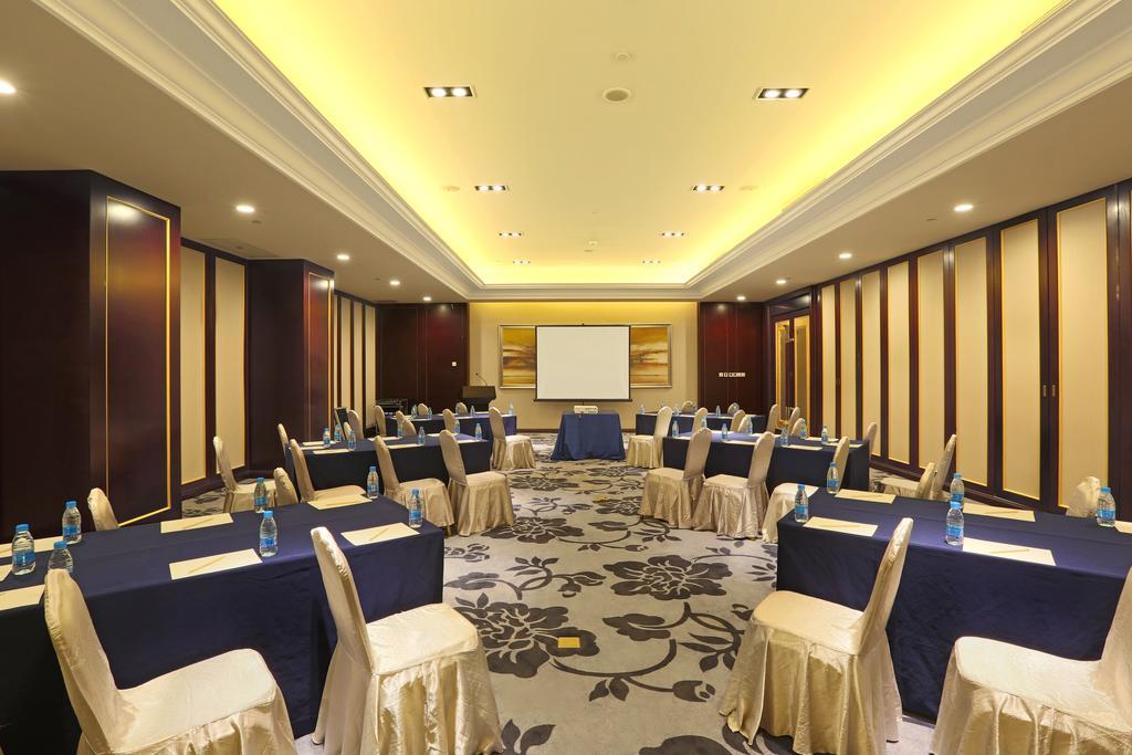 Parkview Hotel Taiyuan Exterior photo